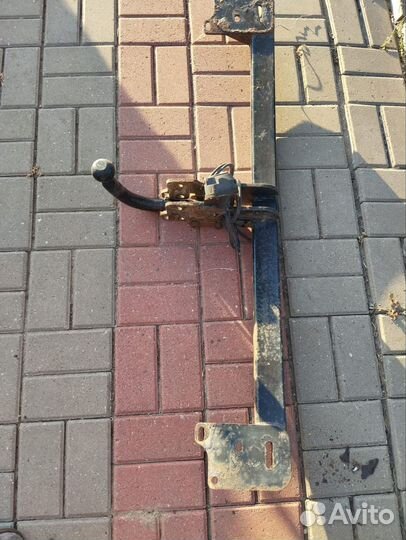 Фаркоп Тоyota Camry