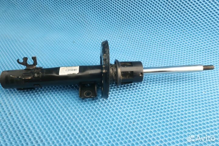 Амортизатор передний VW Polo Sedan