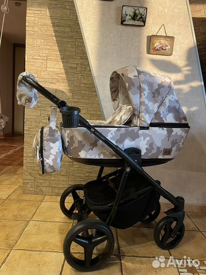 Коляска Adamex Reggio 3 в 1