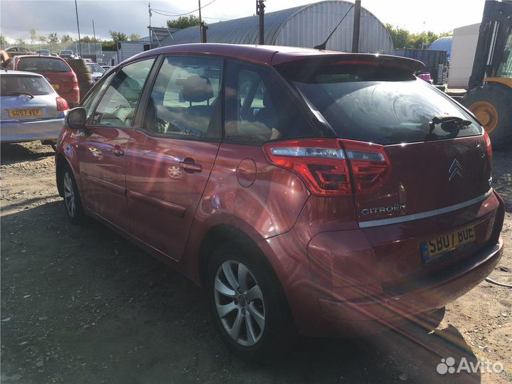 Разбор на запчасти Citroen C4 Picasso