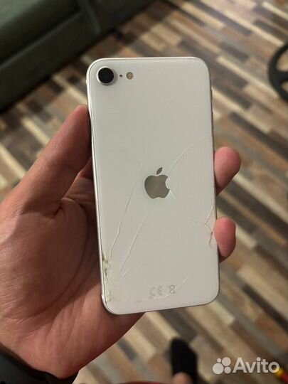 iPhone SE (2020), 64 ГБ