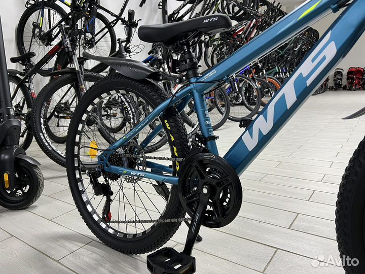 Велосипед скоростной новый 24