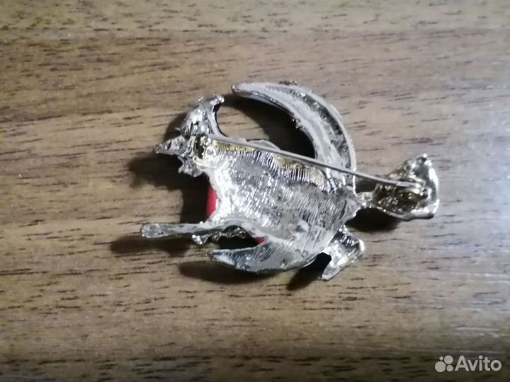 Брошь. Эмаль. Ведьма