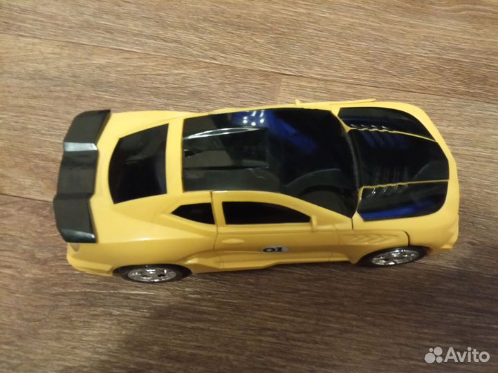 Машина-робот