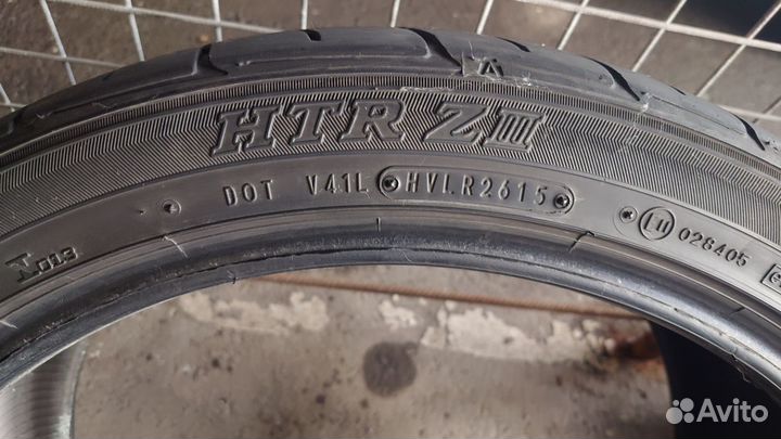 Sumitomo HTR Z III 245/40 R20 99Y