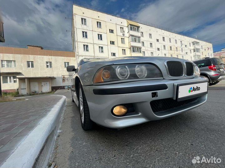 BMW 5 серия 2.2 МТ, 2001, 272 381 км