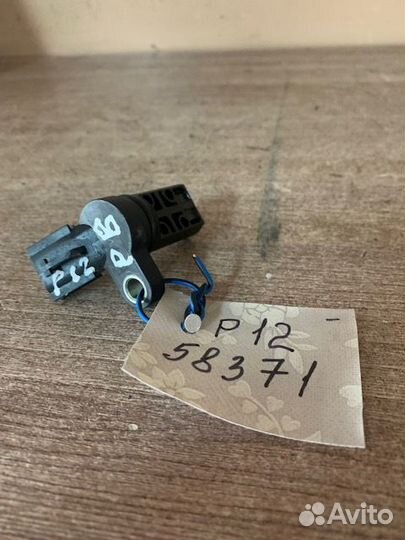 Датчик положения распредвала nissan 237314M50D