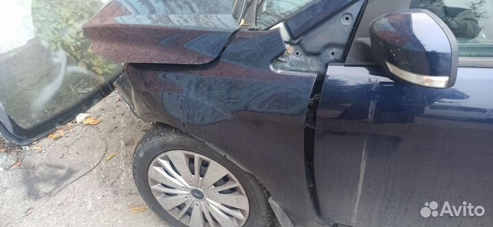 Ford Focus 1.6 AT, 2009, битый, 308 000 км