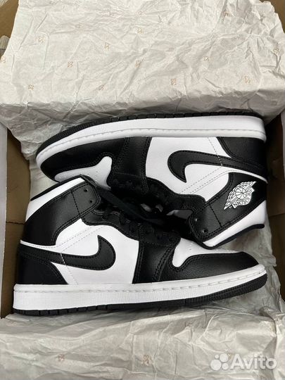 Jordan 1 Mid Panda (Women's)