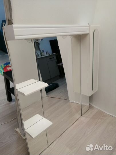 Зеркало шкаф в ванную с подсветкой