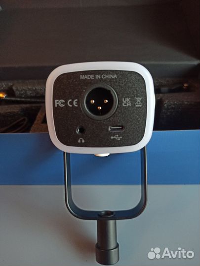 Микрофон + пантограф Fifine AM8T (белый)