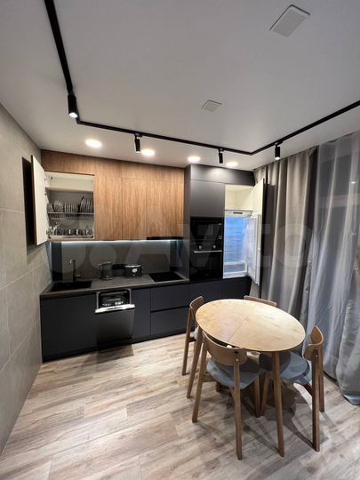 2-к. квартира, 48 м², 3/18 эт.