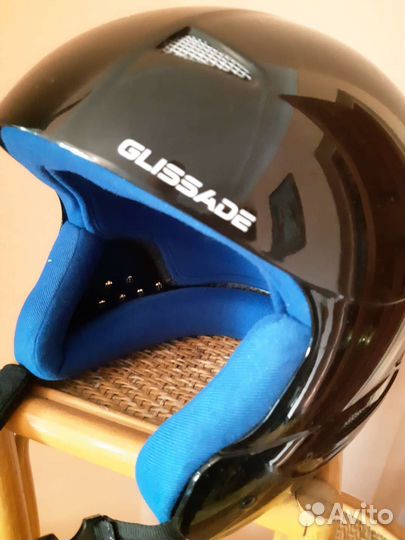 Шлем горнолыжный