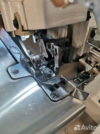 Оверлок zoje 5-ти игольный