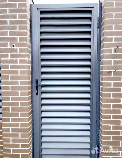 Гибкий кирпич широкоформат на сетке