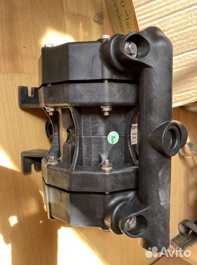 Мембранный насос