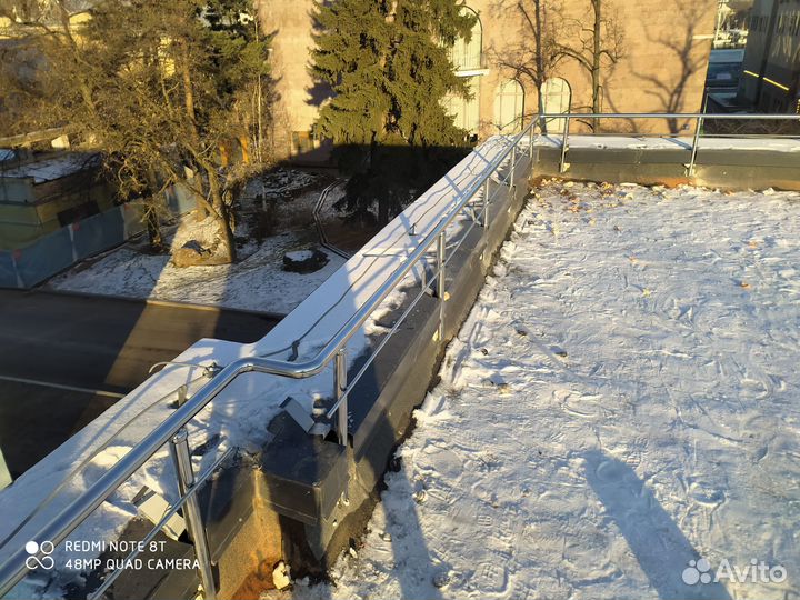 Поручни для лестниц