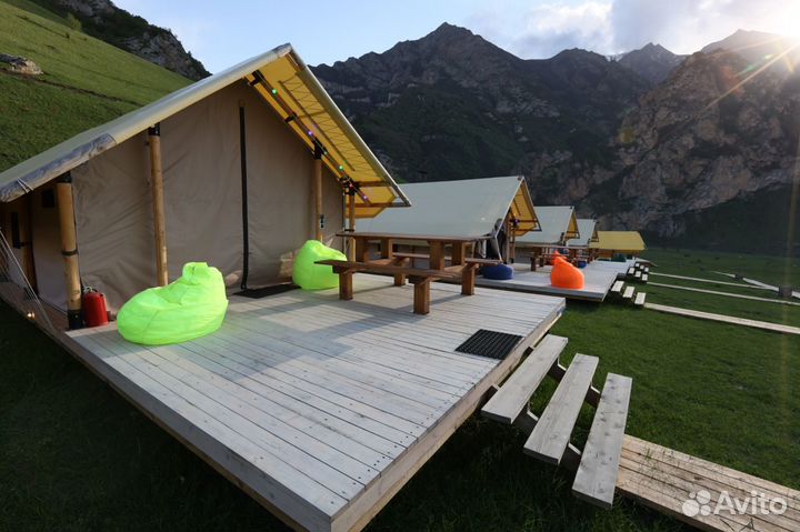 Горничная с проживанием и питанием в глэмпинг