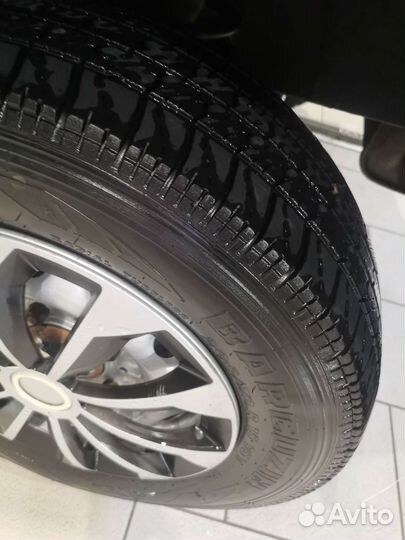 Диски с резиной шеви нива r15