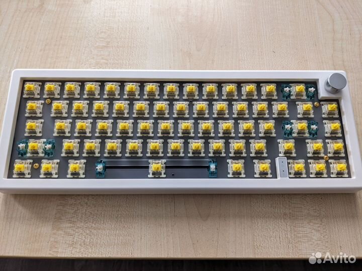 Беспроводная кастомная механическая клавиатура