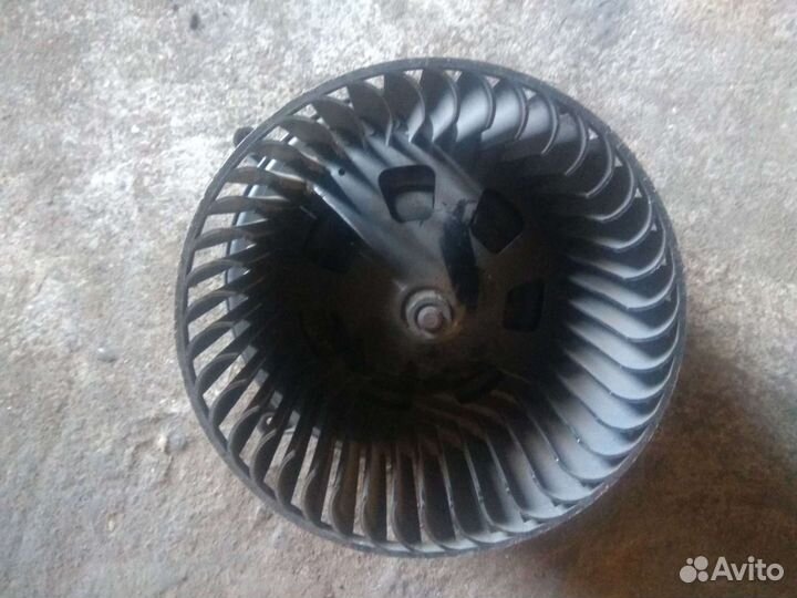 Моторчик печки Мазда 6 GH8727000700 gs1d61b10