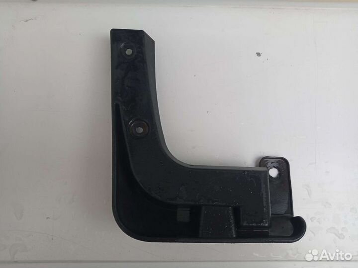 Брызговик с Кио Рио, 2015год