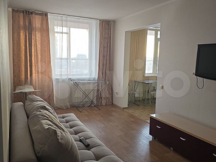 2-к. квартира, 56 м², 10/10 эт.