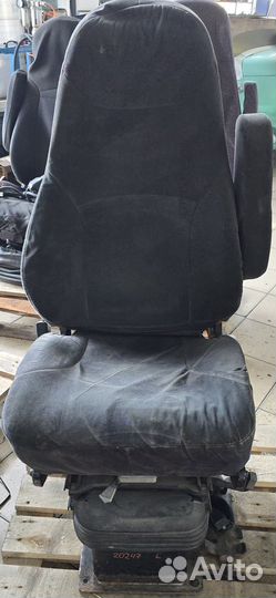 Сиденье водительское USA б/у 20247