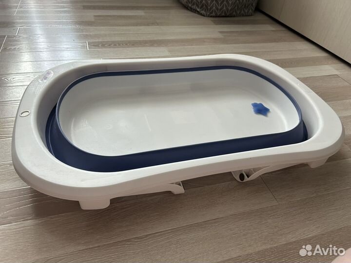 Ванночка для купания новорожденного