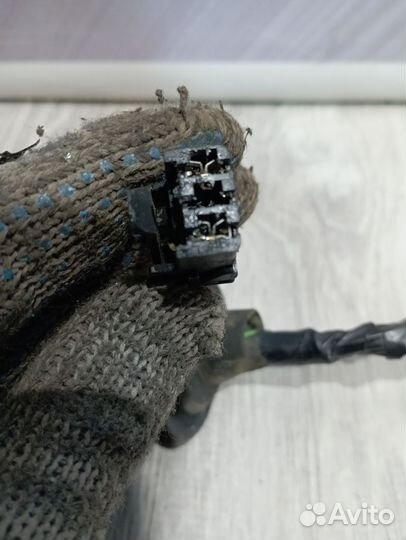 Проводка двери коса Renault duster Лев