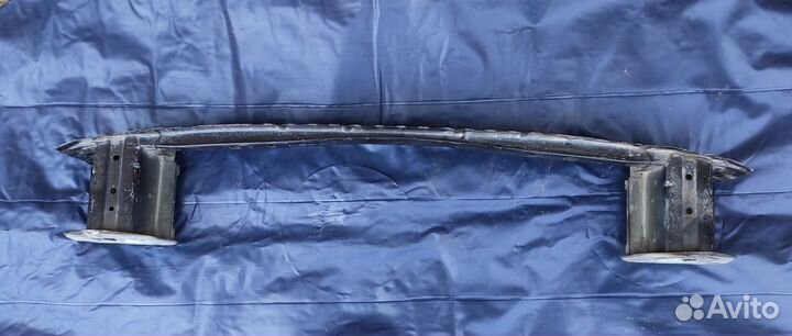 Усилитель бампера Subaru Forester 5