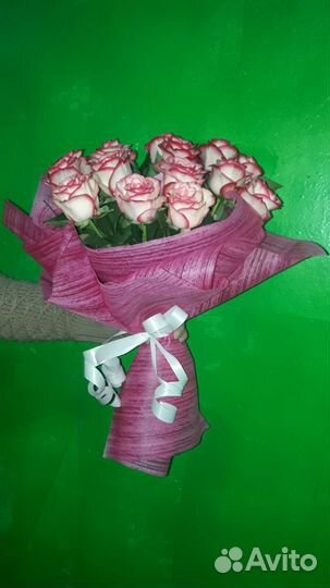 Цветы розы от 100
