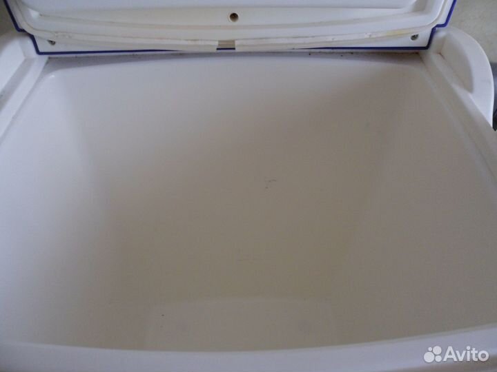 Автомобильный холодильник 24 л, 12 в и 220 в