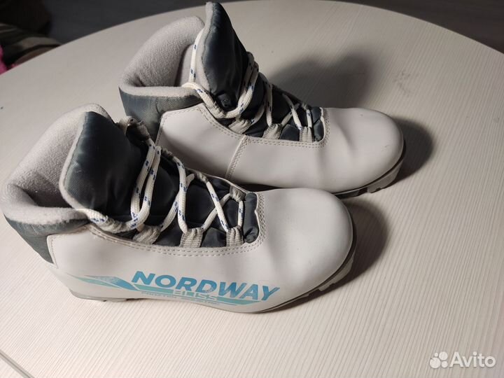 Лыжи детские с ботинками