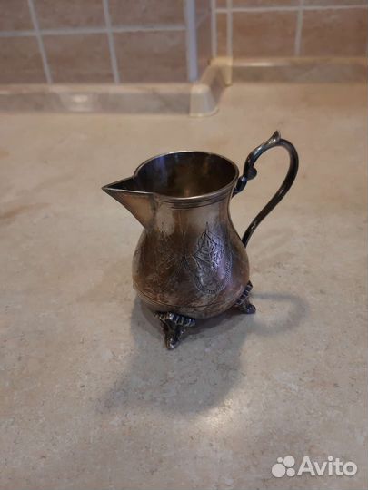 Сервиз кофейный и чайный