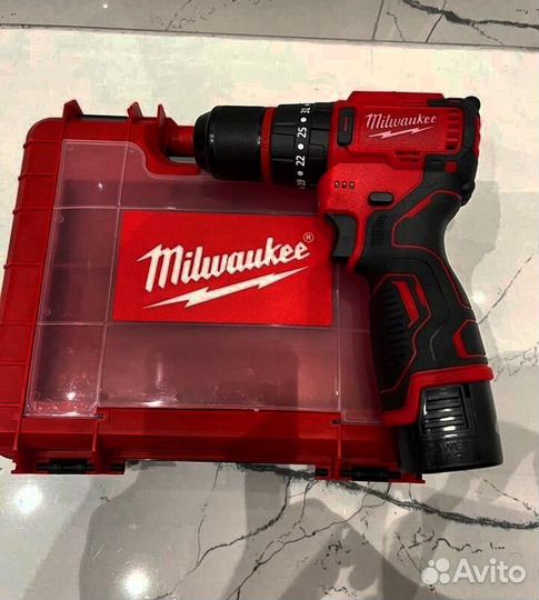 Шуруповерт milwaukee 24v