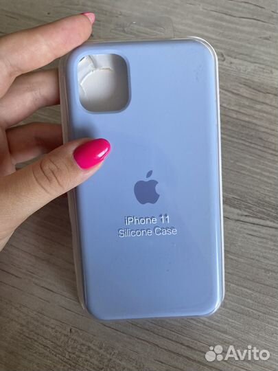 Чехол на iPhone 11