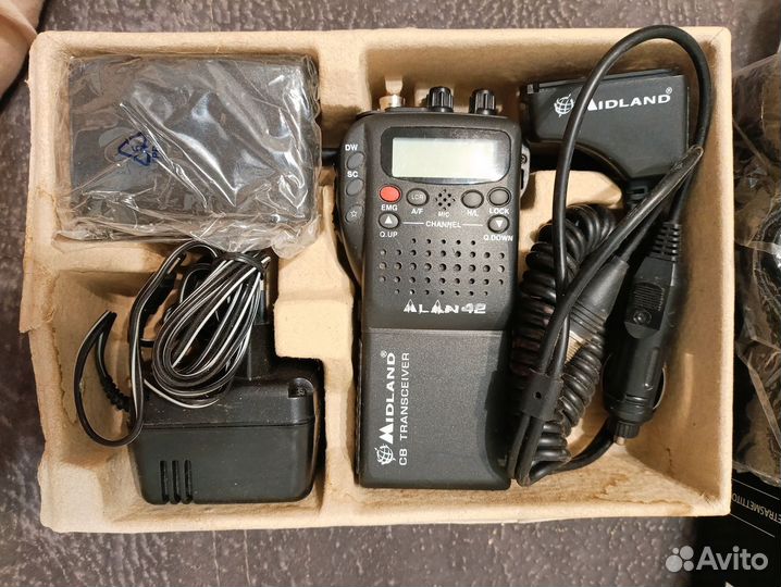 Радиостанция си би alan 42