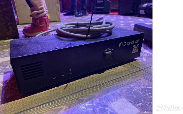 Микшерный пульт Soundcraft TWO