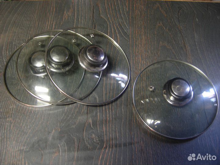 Крышка стеклянная для посуды (новая)