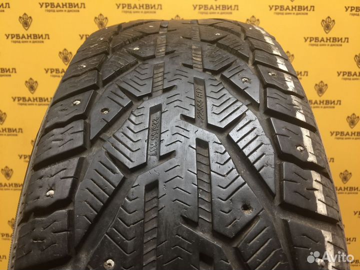 Kormoran Stud 2 225/55 R17 101T