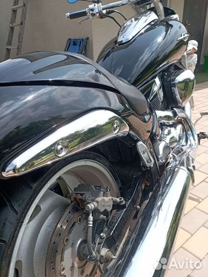 Suzuki Boulevard M109R