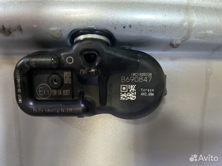 Датчик давления в шинах toyota