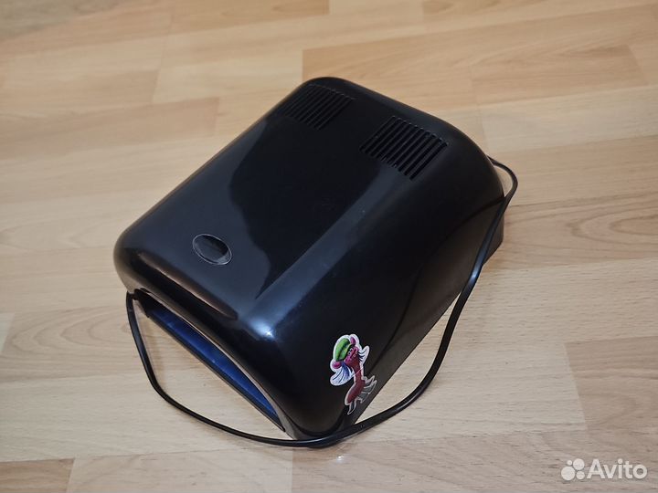 Лампа для маник педикюра сушки ногтей Planet nails