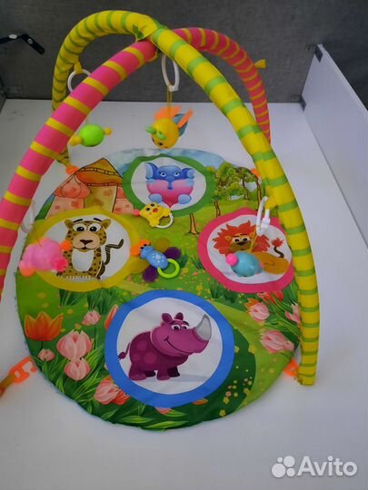 Развивающий коврик