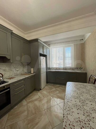 3-к. квартира, 80 м², 5/9 эт.