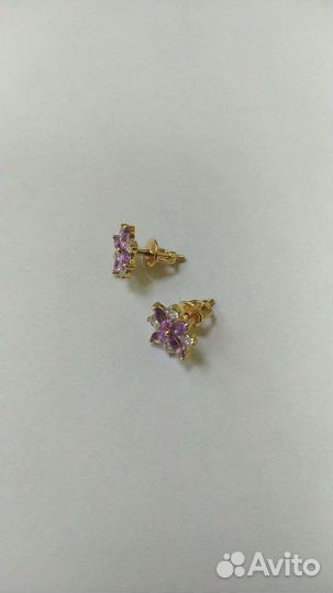 Золотые серьги гвоздики