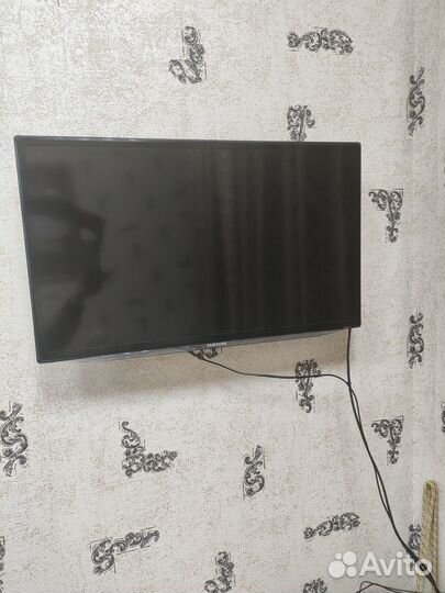 Телевизор Samsung SMART tv 32