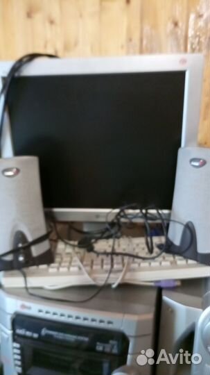 Монитор LG flatron L 1730ssnt