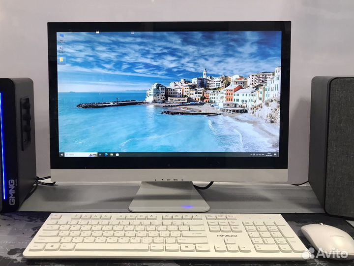 Моноблок 21,5 FullHD i5 4 ядра, 8Gb, SSD256 белый